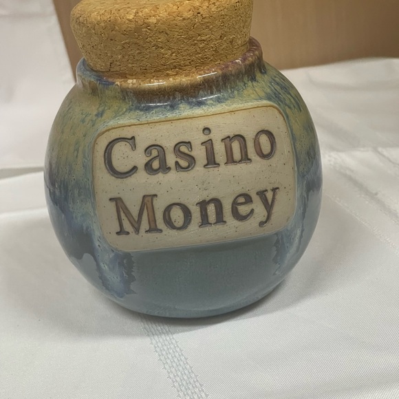 Vintage Casino money Jar 6 x 6, like new - Picture 5 of 5